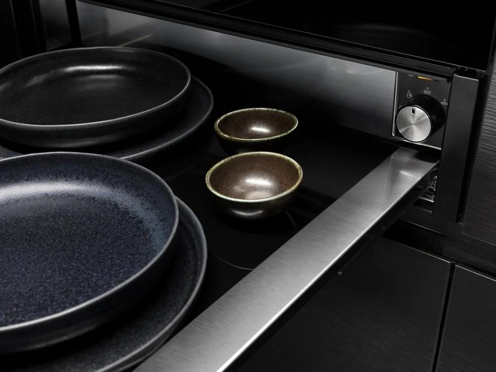 AEG KDE911424B Black Warming Drawer - Image 3