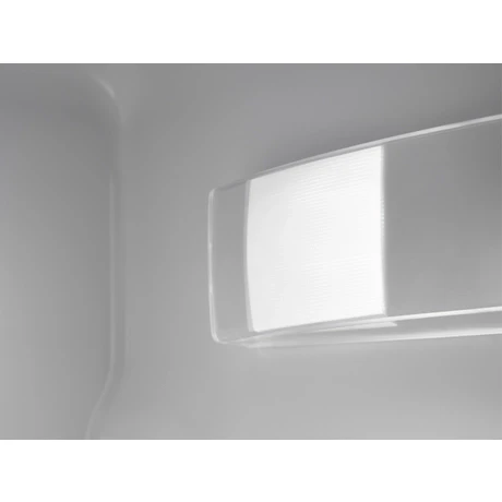 AEG NSC7N18ZES 7000 Series AI CoolAssist® Integrated Fridge Freezer - Image 6