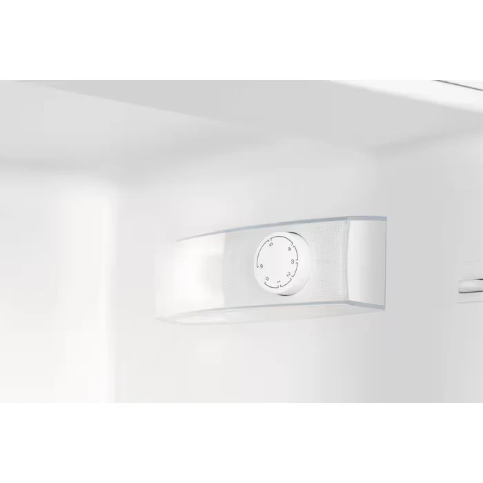 AEG OSK5O88ES 5000 Series Integrated In-Column Larder Fridge - Image 4