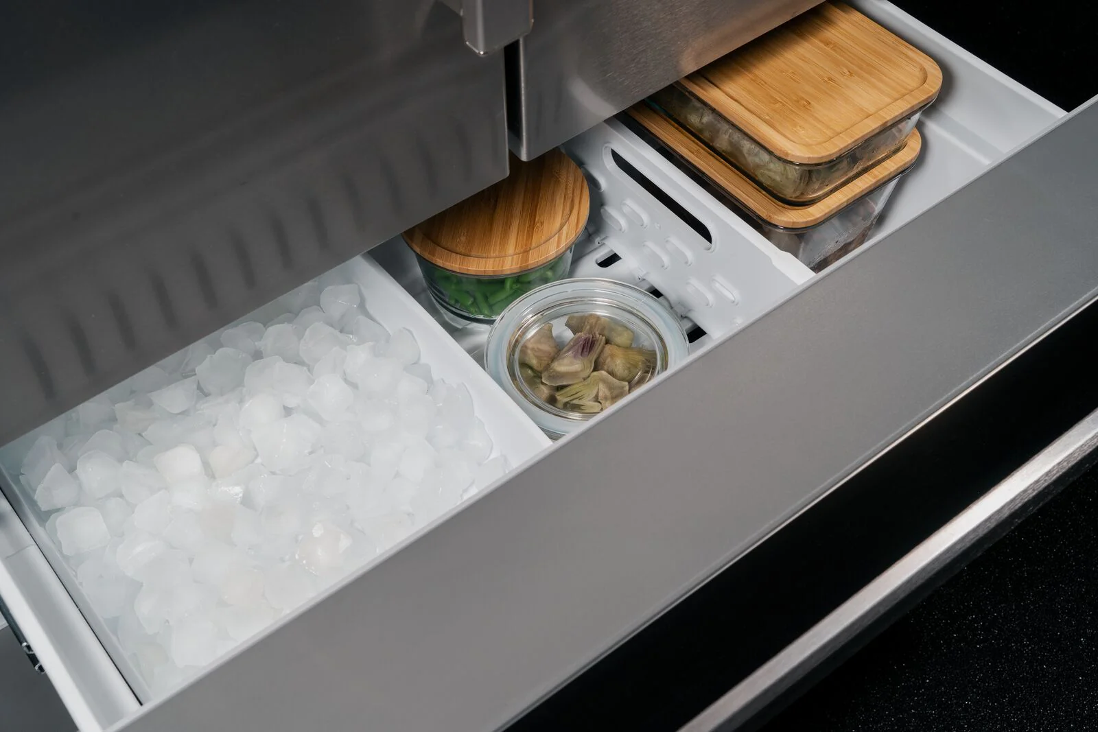 Bertazzoni Professional Series REF904FFNXTC Stainless Steel American Fridge Freezer - Image 9