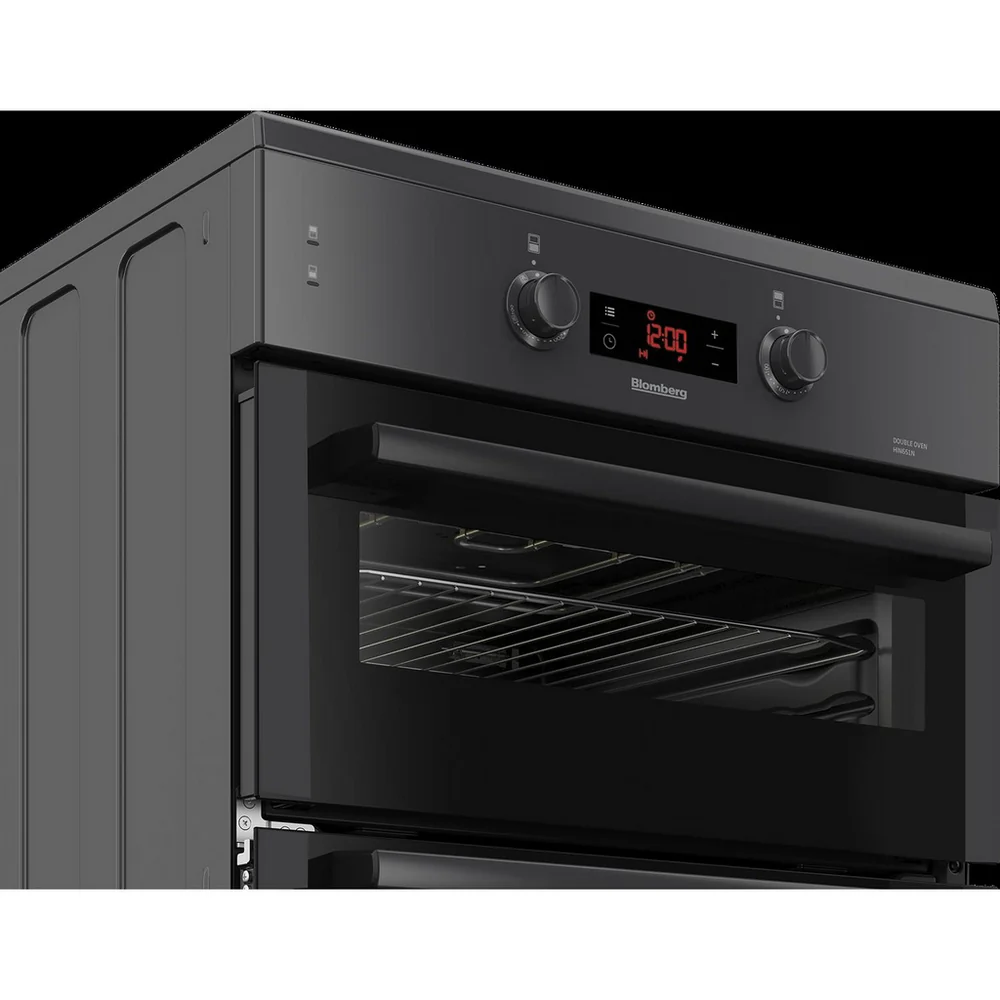 Blomberg HIRN651N Freestanding Induction Double Oven Cooker - Image 3