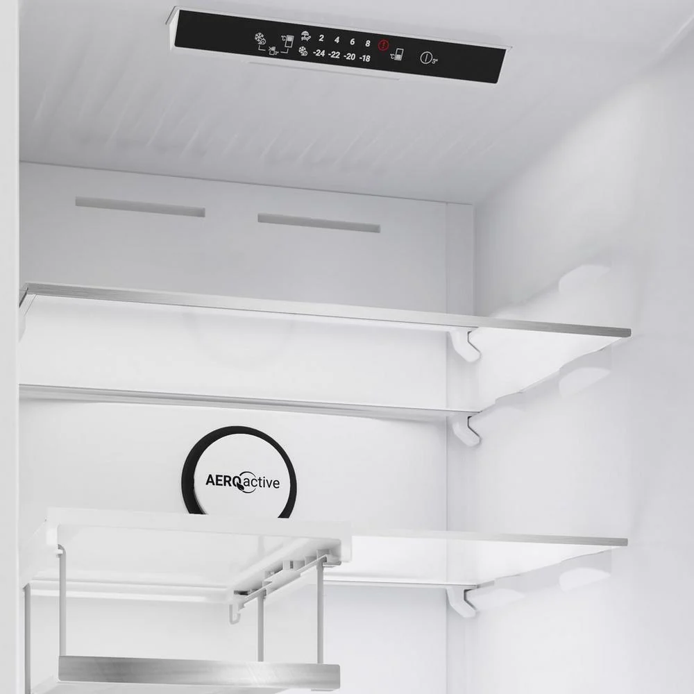 Blomberg KND24692V Freestanding 50/50 Frost Free White Fridge Freezer - Image 5