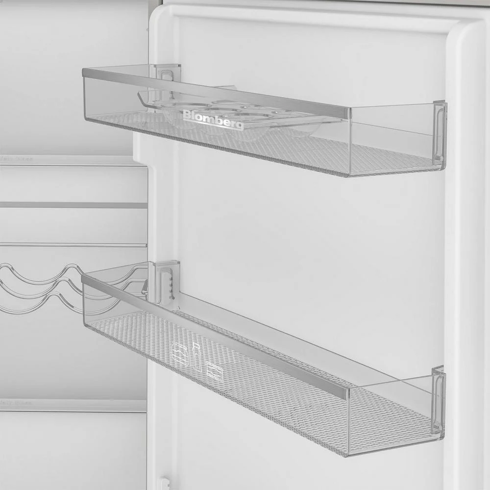 Blomberg SST4455VI Integrated Larder Fridge - Image 4
