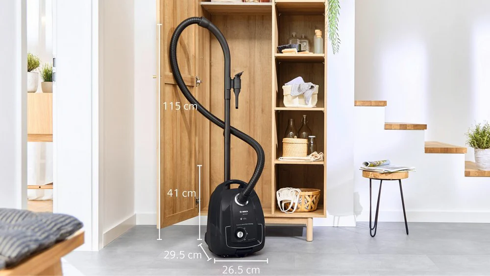 Bosch BGL38BA3GB Serie 4 ProEco 850W Bagged Cylinder Vacuum Cleaner - Black - Image 4