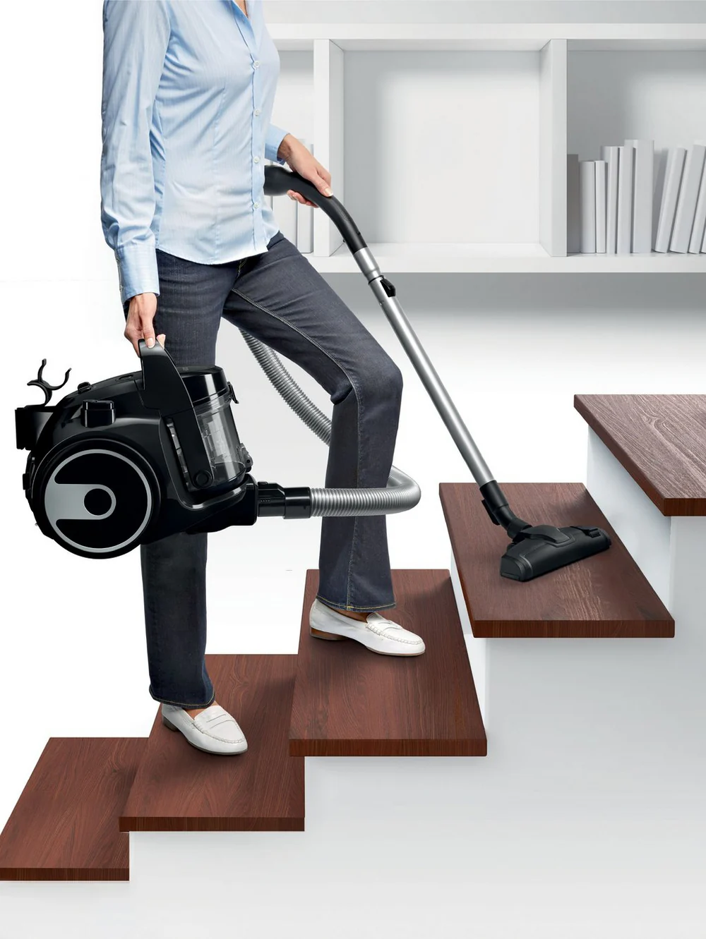 Bosch BGS05BA2GB Bagless Cylinder Vacuum Cleaner - Black - Image 6