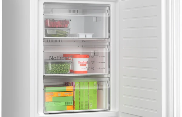 Bosch KGN392WDFG Freestanding Fridge Freezer - Image 6