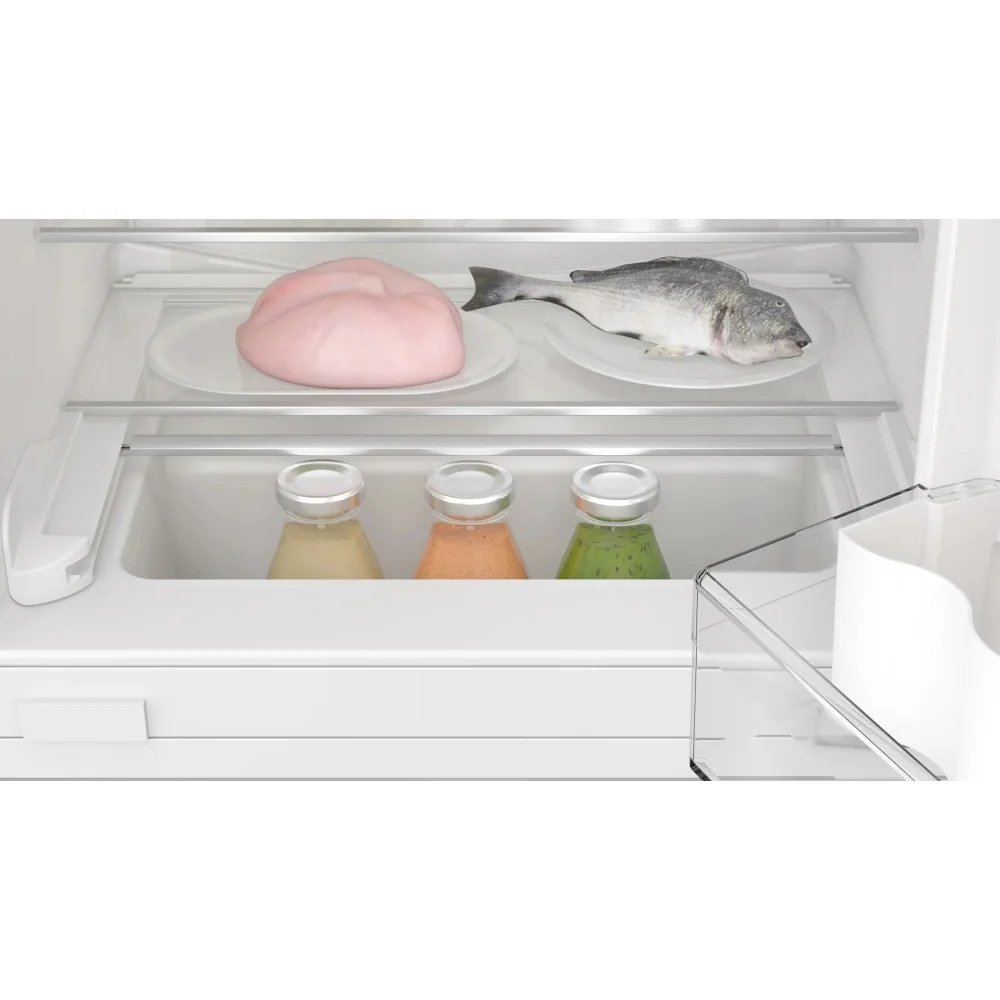 Bosch Series 4 KUR21VFE0G Integrated Under Counter Larder Fridge - Image 3