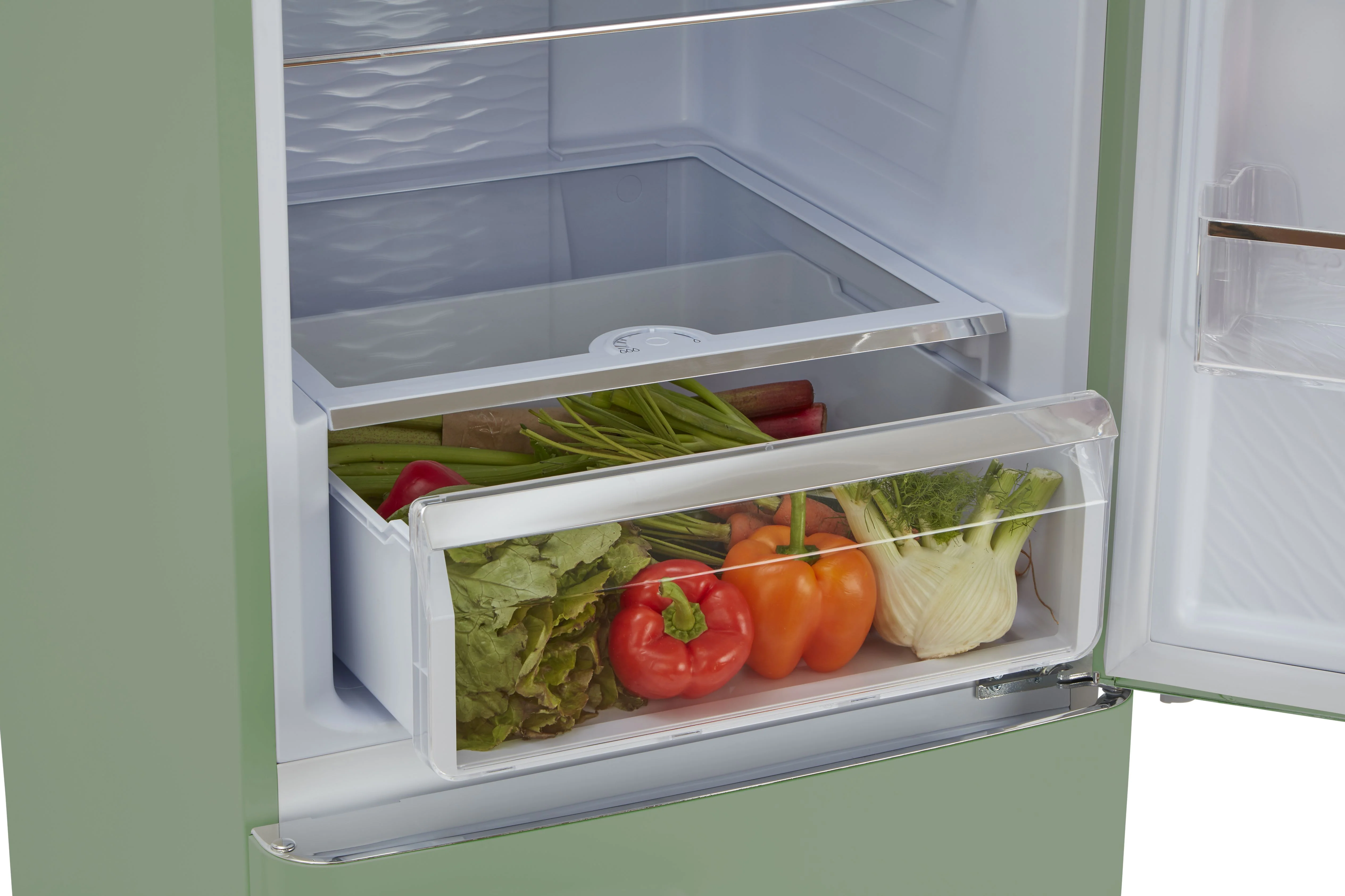 CDA Florence Meadow Retro Fridge Freezer - Image 13
