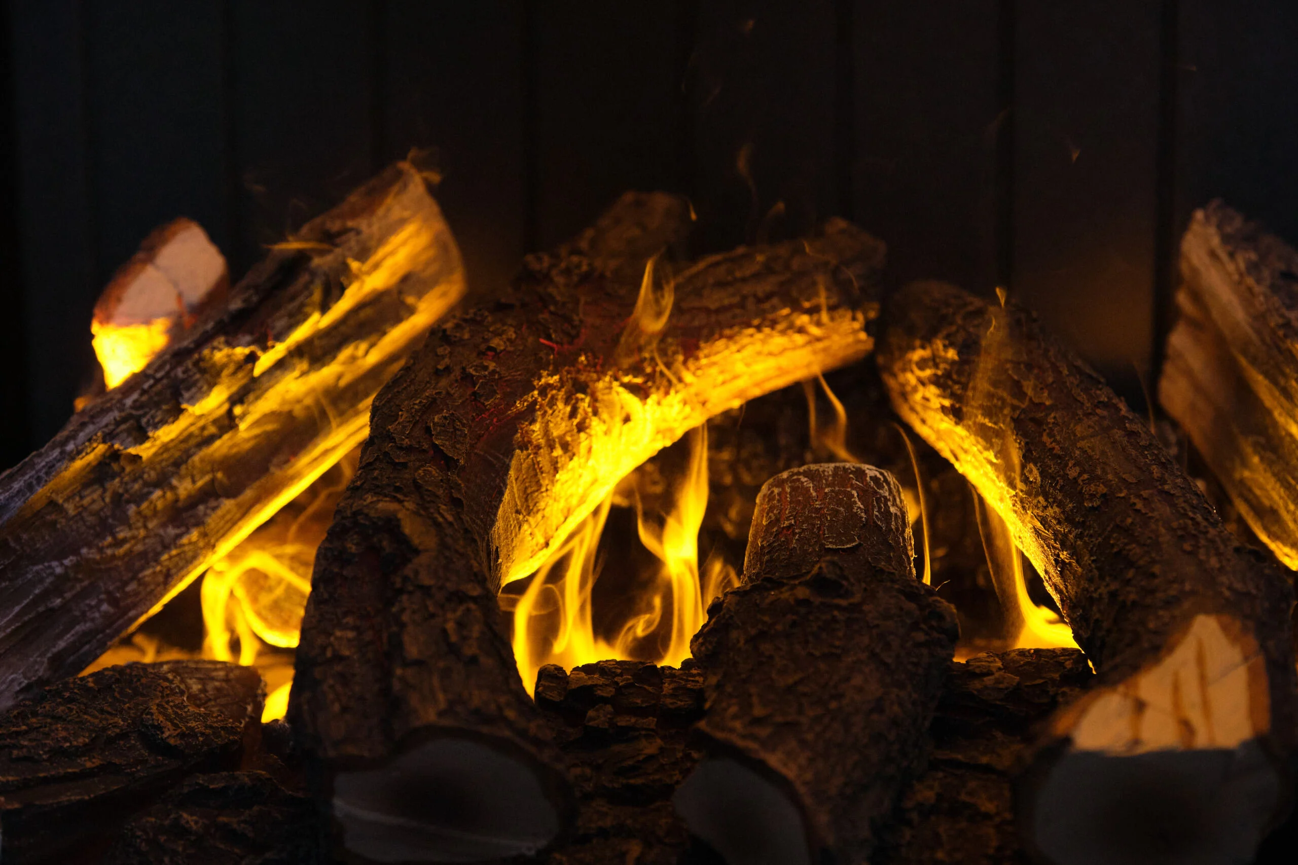 Dimplex Mapleton 100 Optimyst Electric Stove Fire with Log Store - Image 7