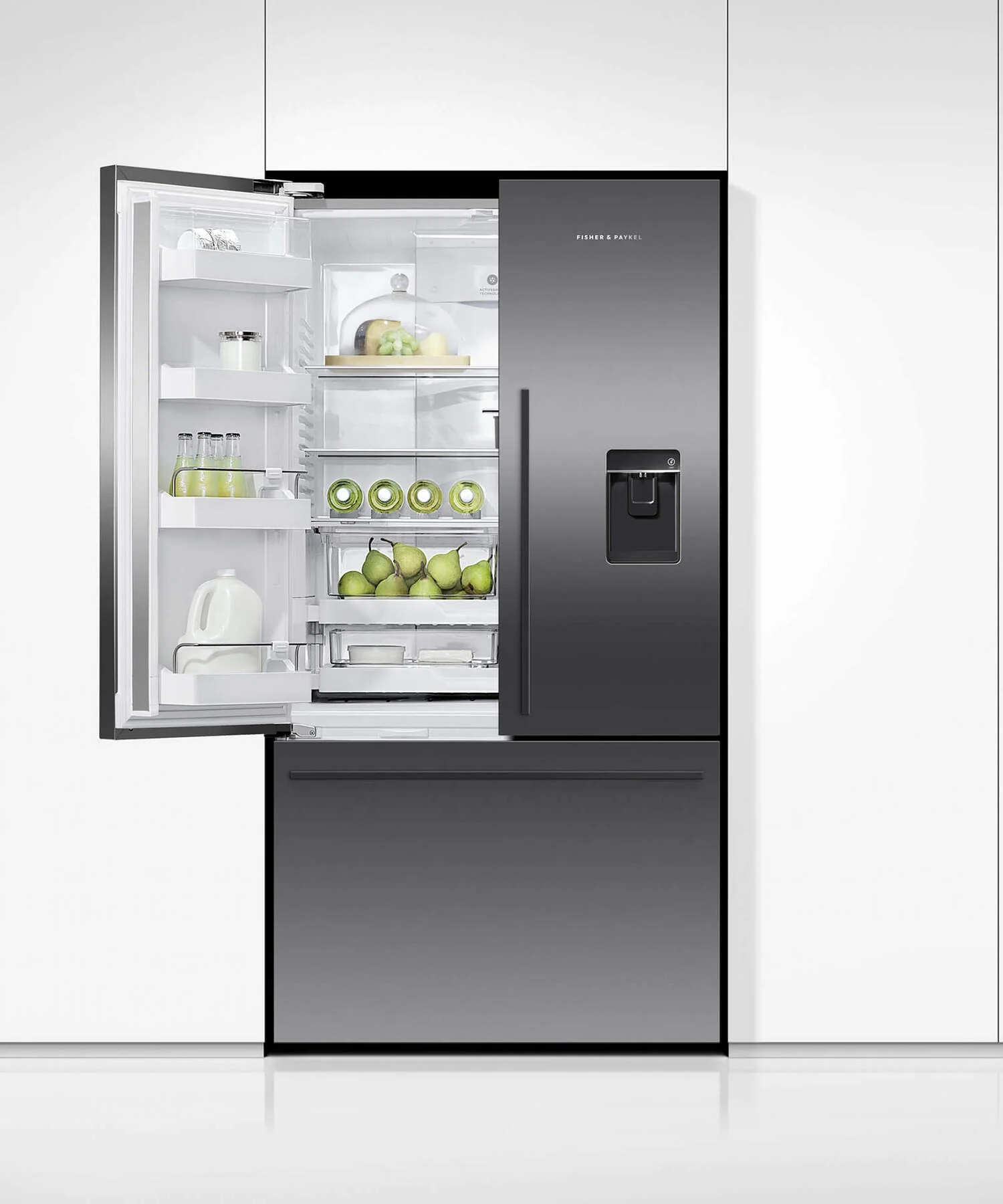 Fisher & Paykel Series 7 RF540ADUB7 Black Steel Plumbed American Fridge Freezer - Image 2