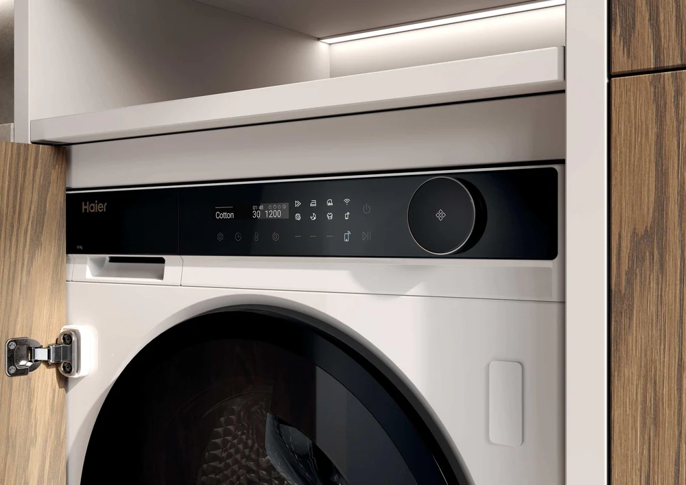 Haier Series 8 HWB100-B14858U1UK 10kg 1400rpm Integrated Washing Machine - Image 4