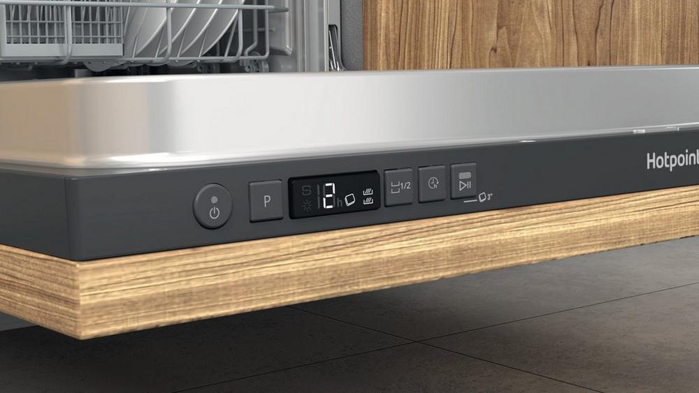 Hotpoint H2IHKD526UK Integrated Full Size Dishwasher - Image 5