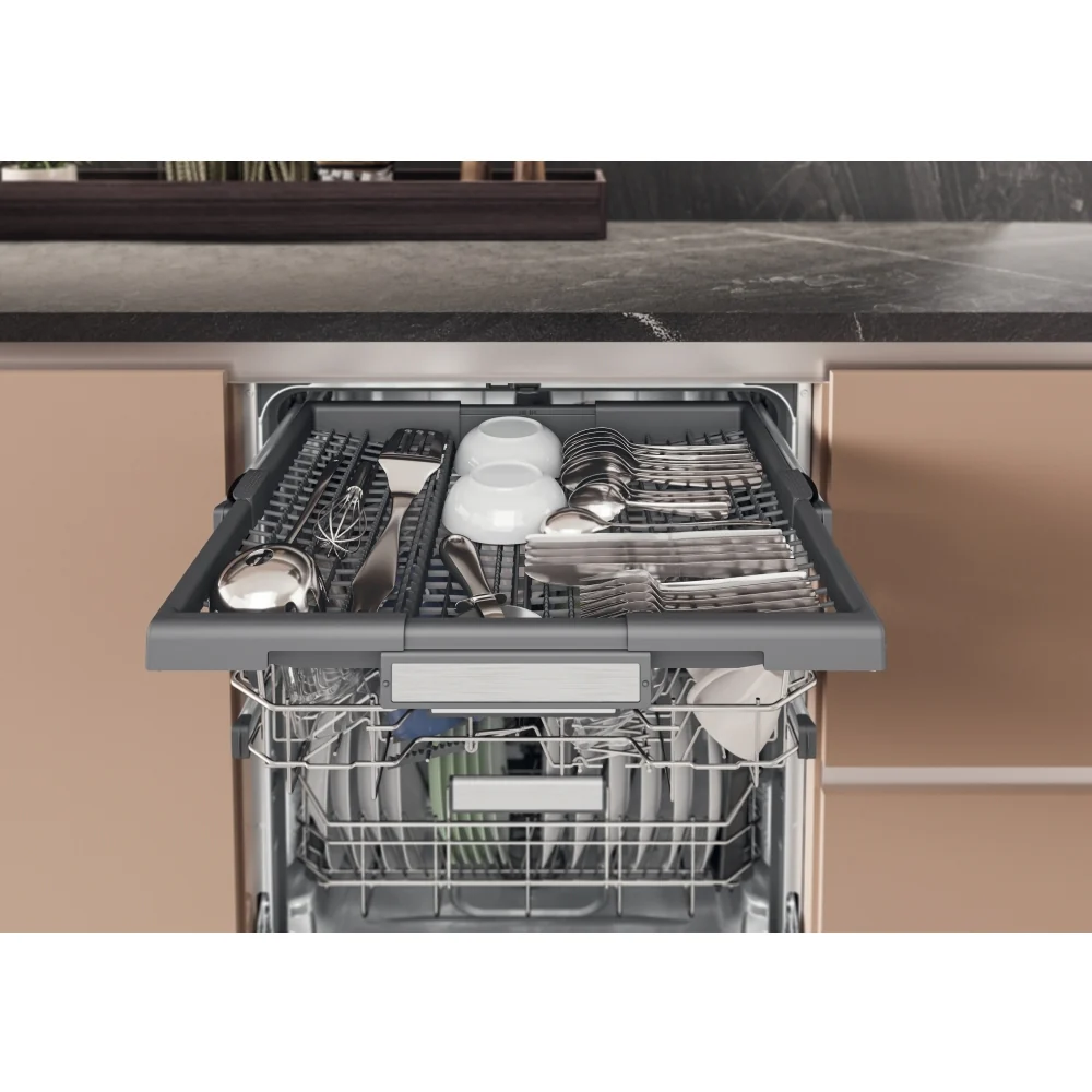 Hotpoint H7IHP42LUK Full Size Integrated Dishwasher - Image 6