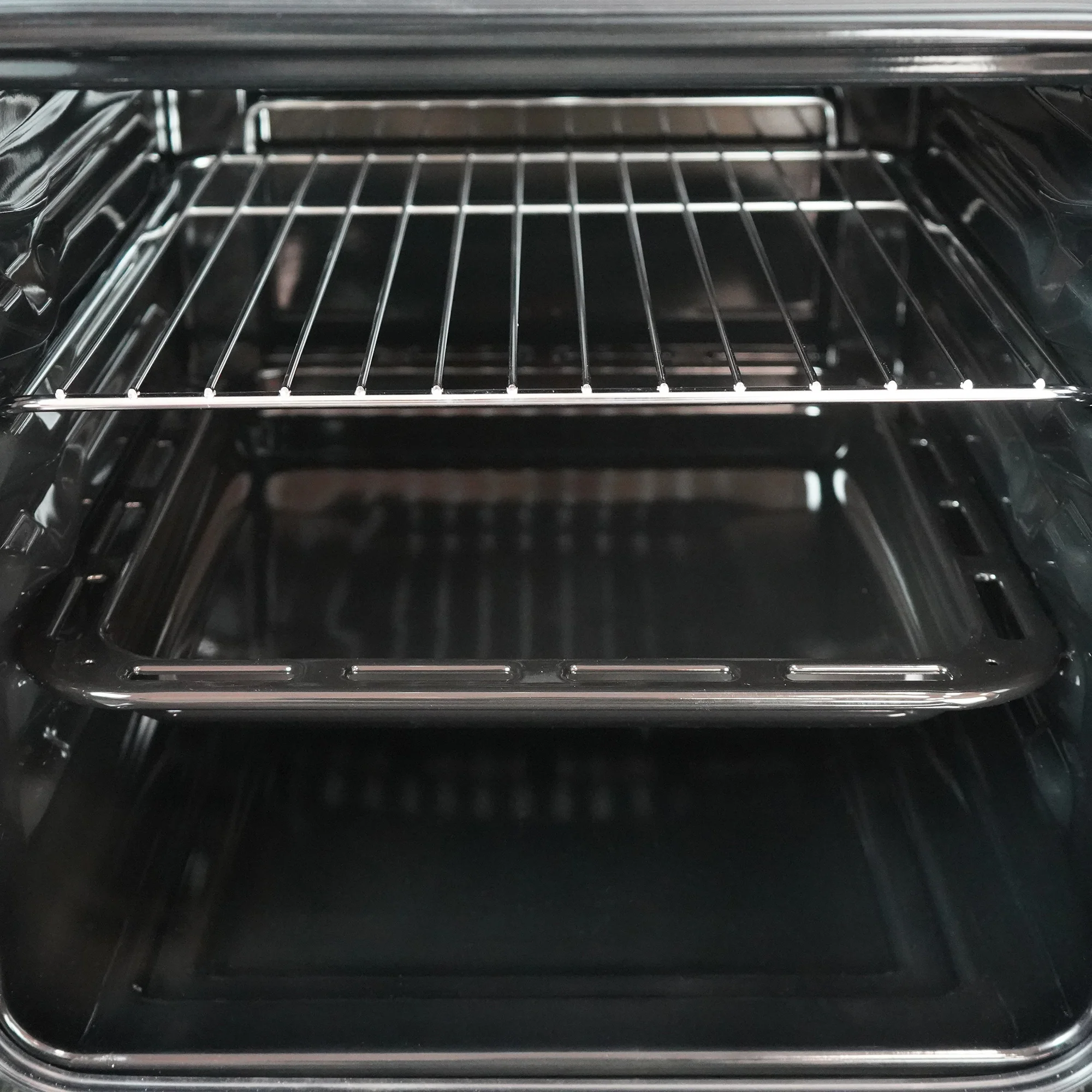 Montpellier CSE46W 50cm Freestanding Electric Cooker - Image 3