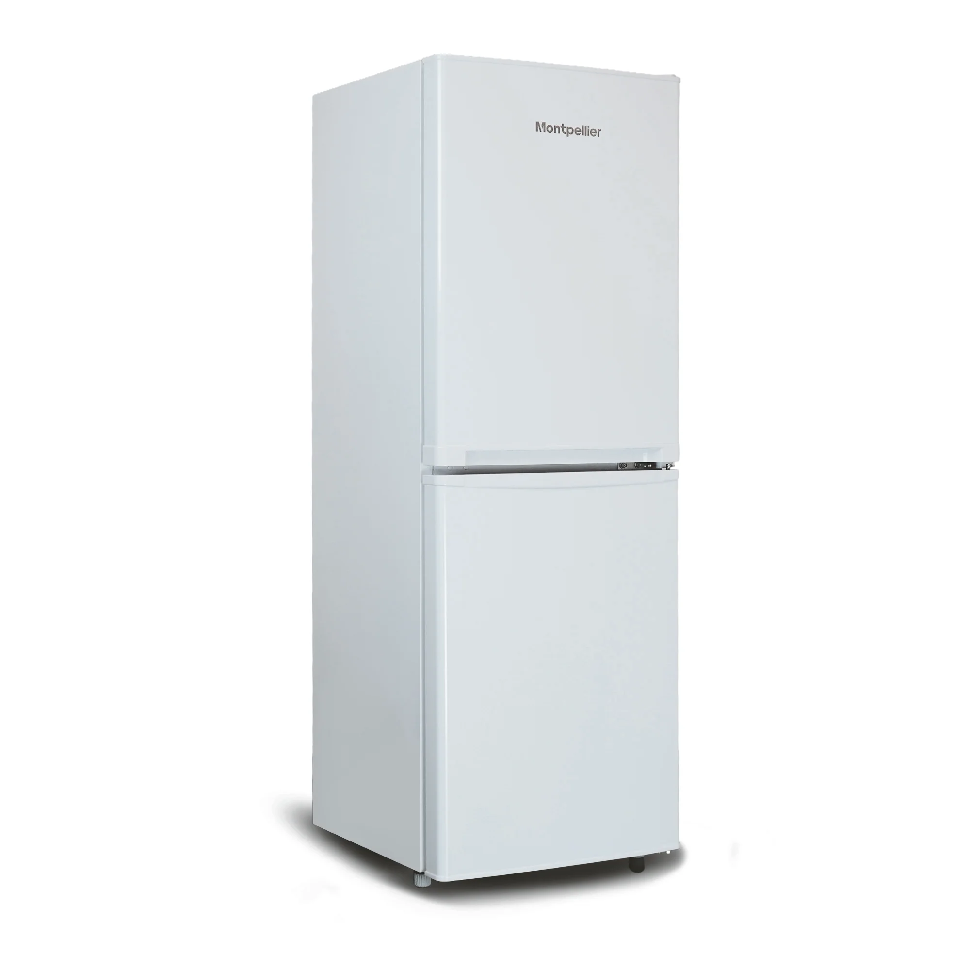 Montpellier MDAS136W Freestanding 50/50 Fridge Freezer - Image 3