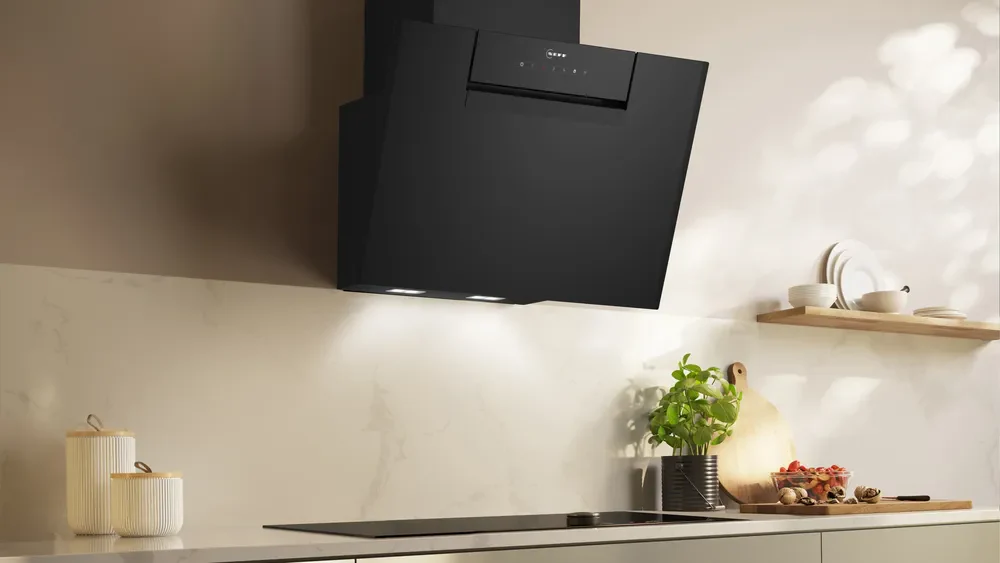 Neff D65IFN1S0B 60cm Chimney Hood - Image 2