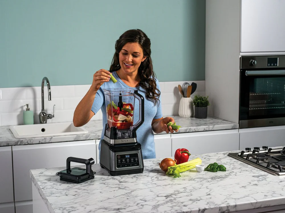 Ninja BN800UK 3-in-1 Blender and Food Processor with Auto IQ - Black/Silver - Image 3