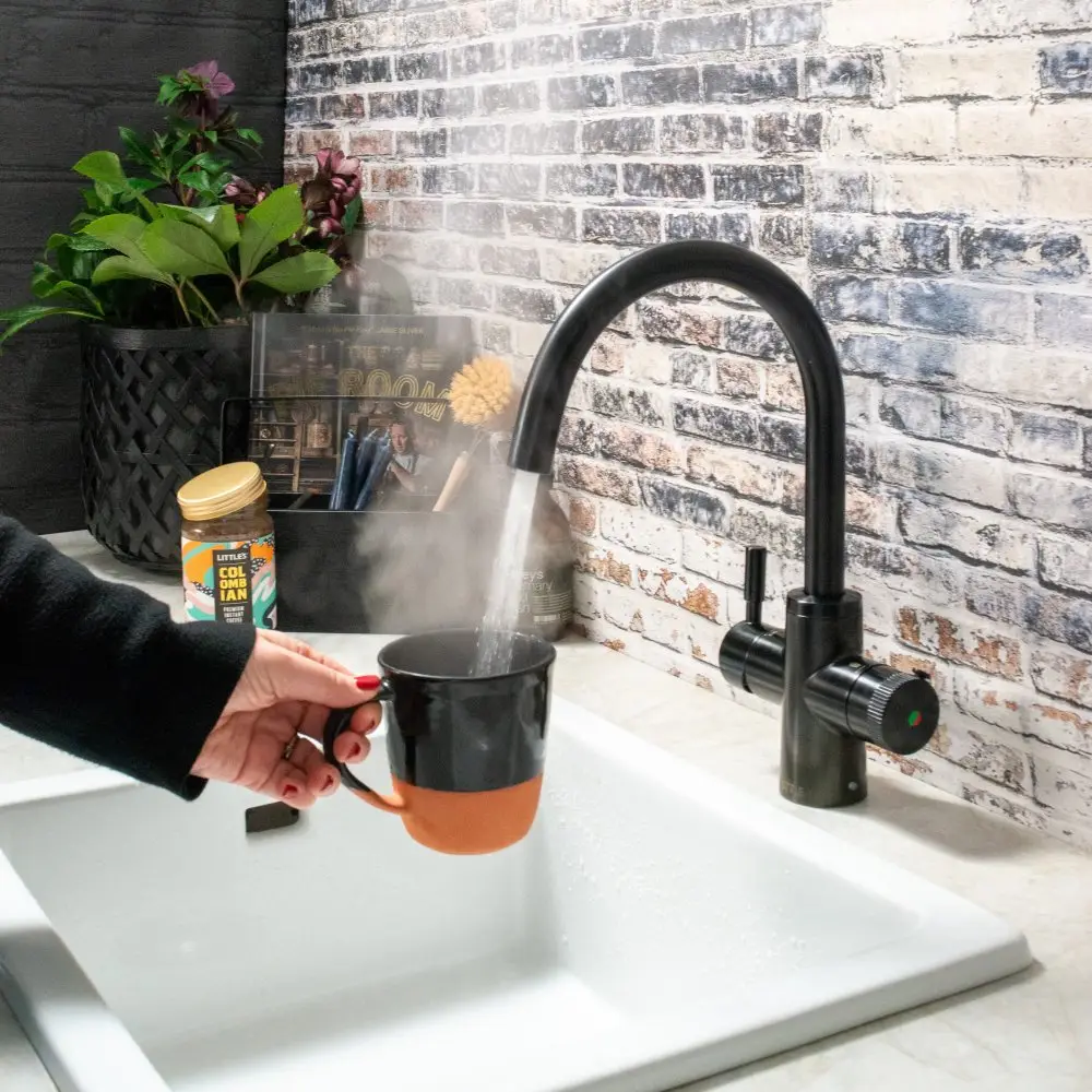 QETTLE Original 4 in 1 Boiling Water Tap 2 Litre - Black - Image 2