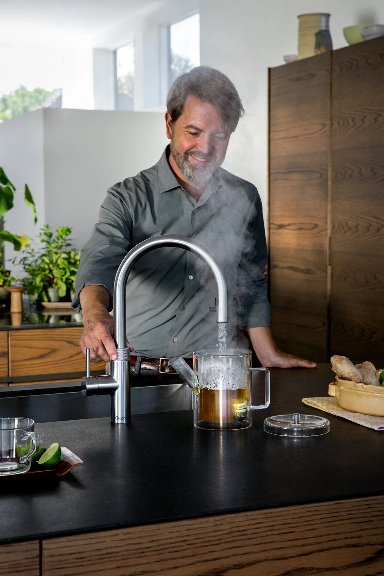Quooker 3 in 1 Flex Polished Chrome Combi Boiling Water Tap + CUBE - Image 2