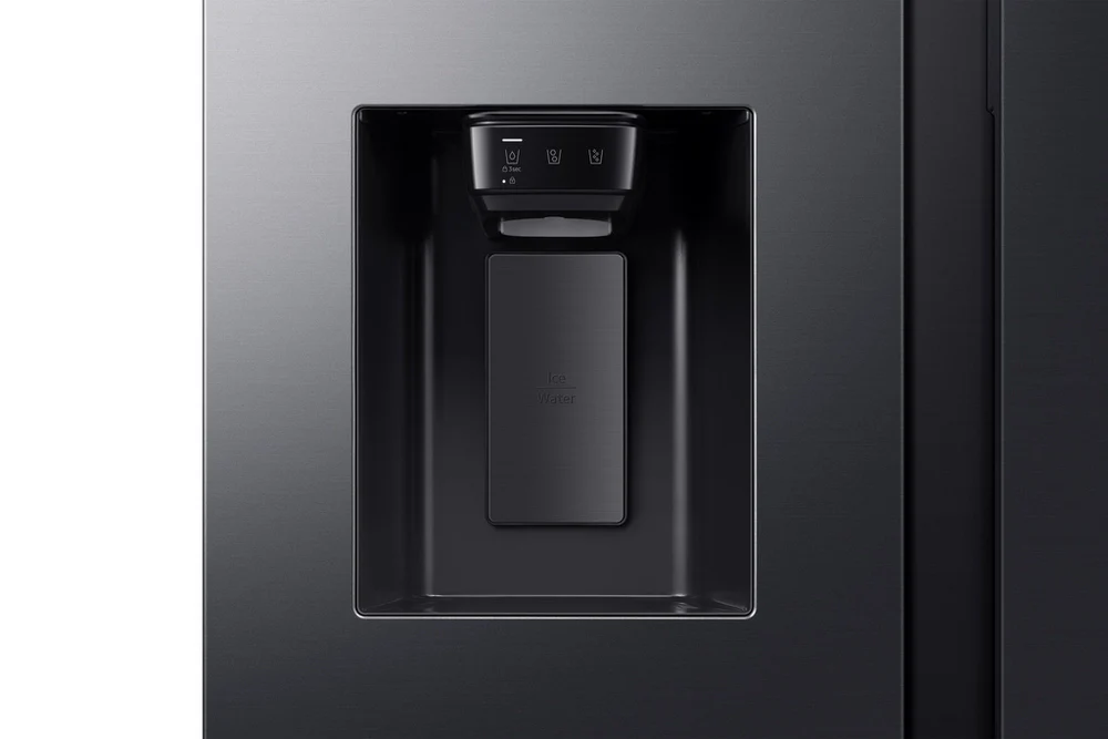 Samsung Series 6 SpaceMax RS70F64KEFEU Black Plumbed American Fridge Freezer - Image 4