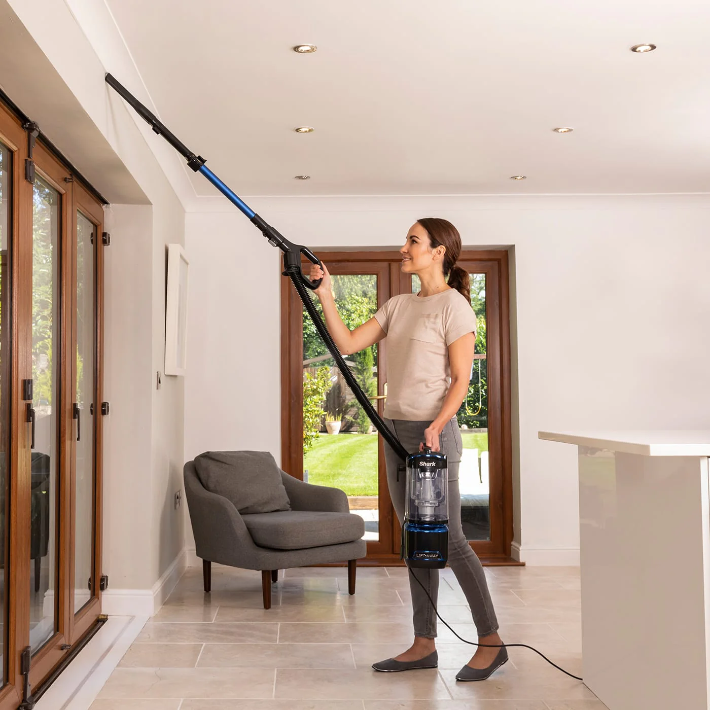 Shark NV602UK Vacuum Cleaner - Image 3