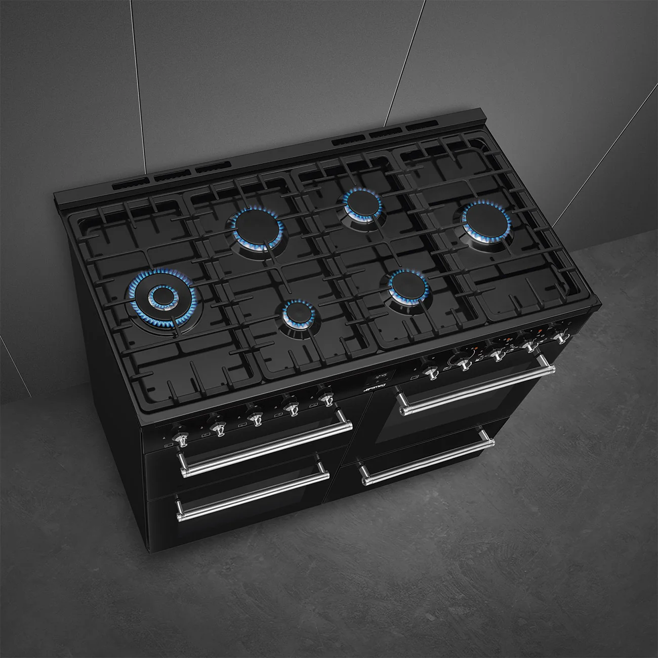 Smeg Concert Classic CX113GMBL 110cm Dual Fuel Range Cooker Black - Image 3