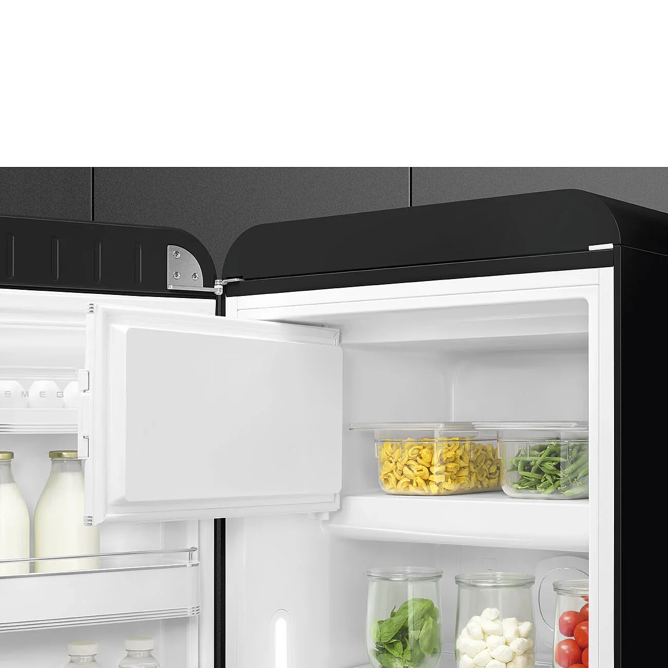 Smeg FAB28LBL6UK 50's Style Left Hand Hinge Retro Tall Fridge with Ice Box - Image 3