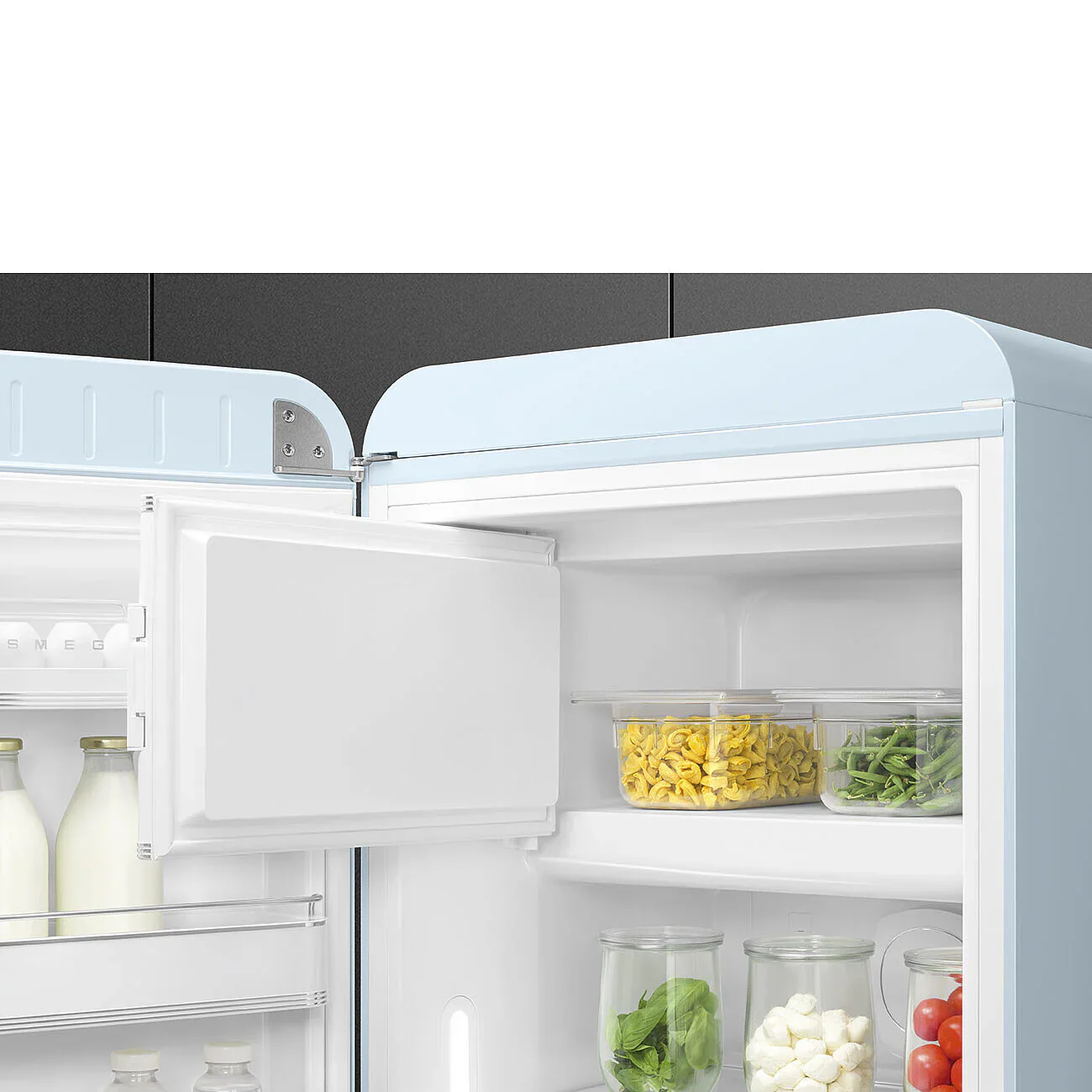 Smeg FAB28LPB6UK 50's Style Left Hand Hinge Retro Tall Fridge with Ice Box - Image 2
