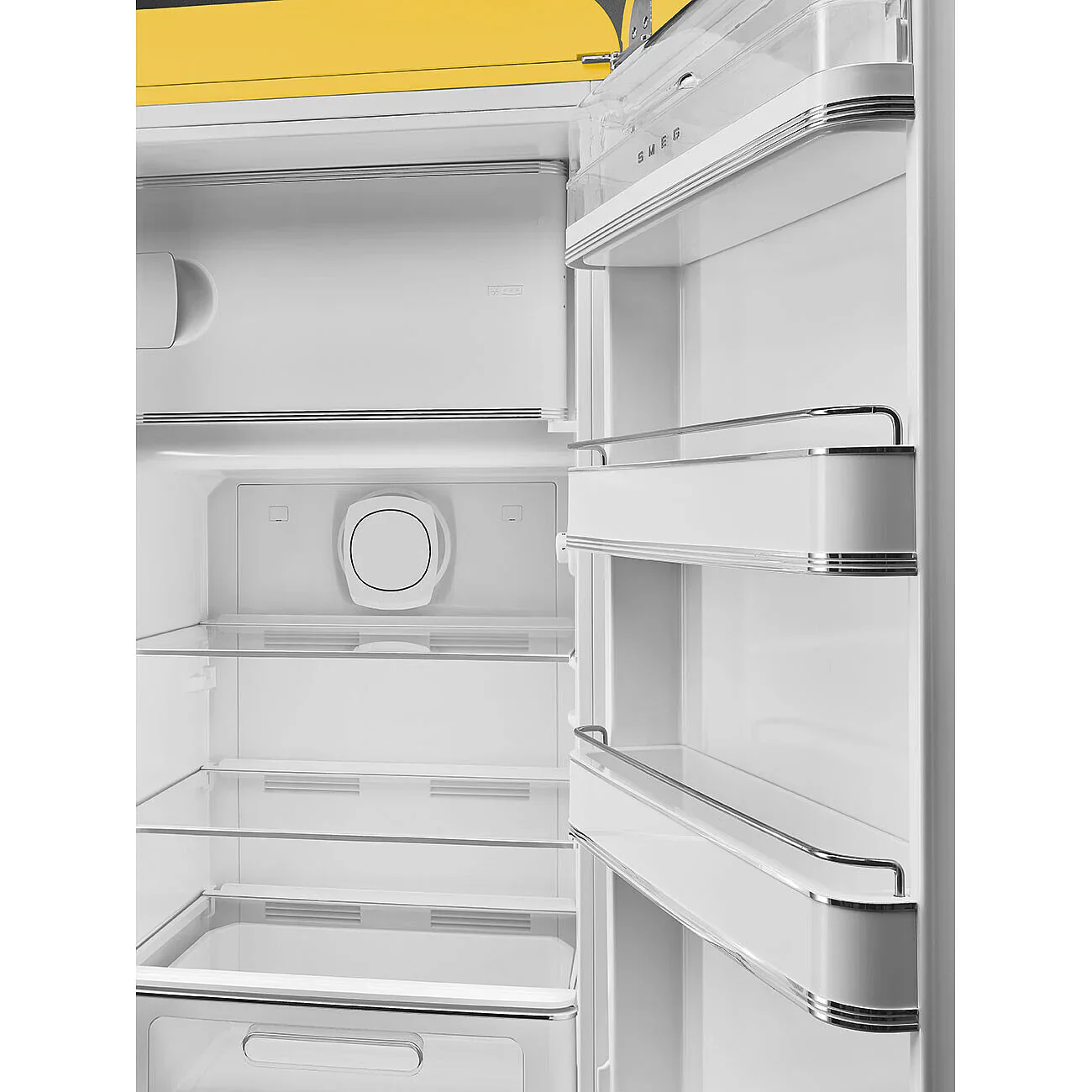 Smeg FAB28RYW6 50's Style Right Hand Hinge Retro Tall Fridge with Ice Box - Image 2