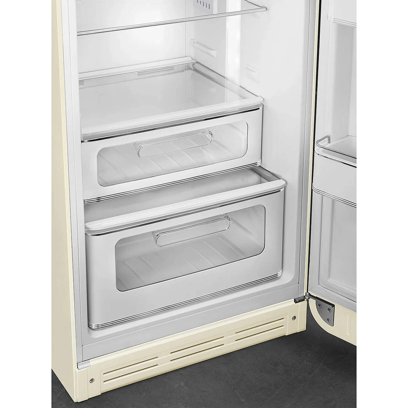 Smeg FAB30RCR6UK 50's Style Right Hand Hinge Retro Fridge Freezer - Image 5