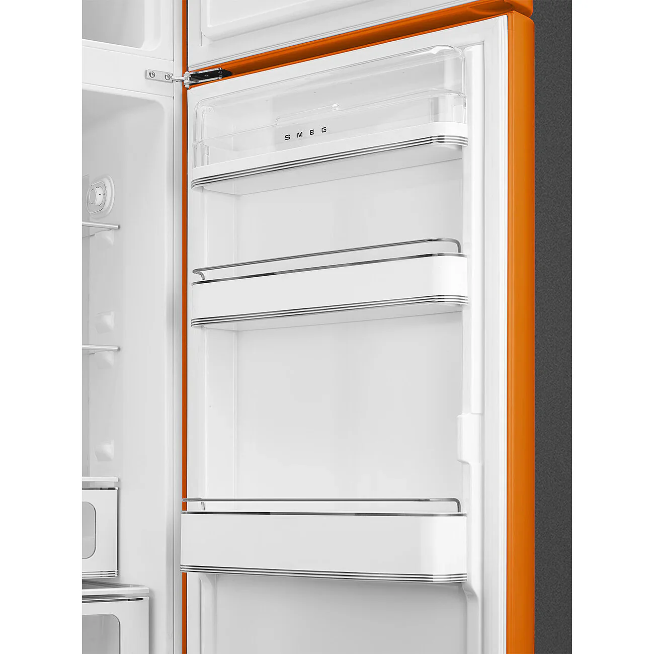 Smeg FAB30ROR6UK 50's Style Right Hand Hinge Retro Fridge Freezer - Image 3