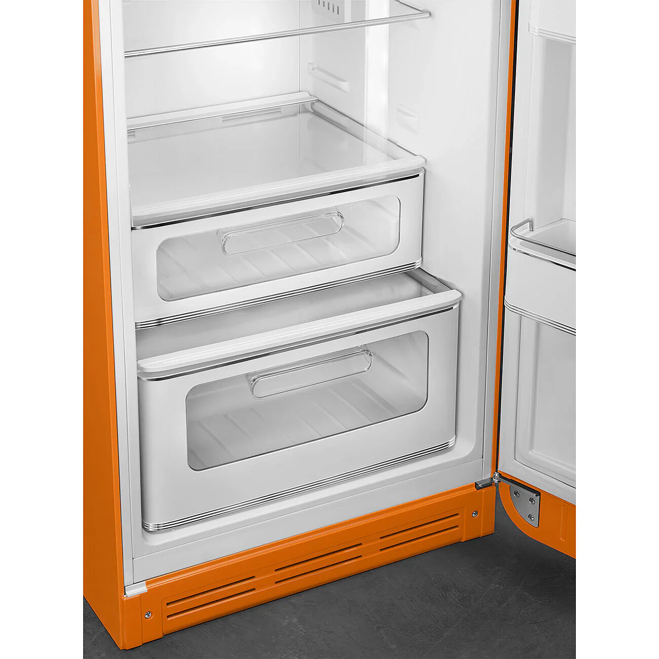 Smeg FAB30ROR6UK 50's Style Right Hand Hinge Retro Fridge Freezer - Image 4