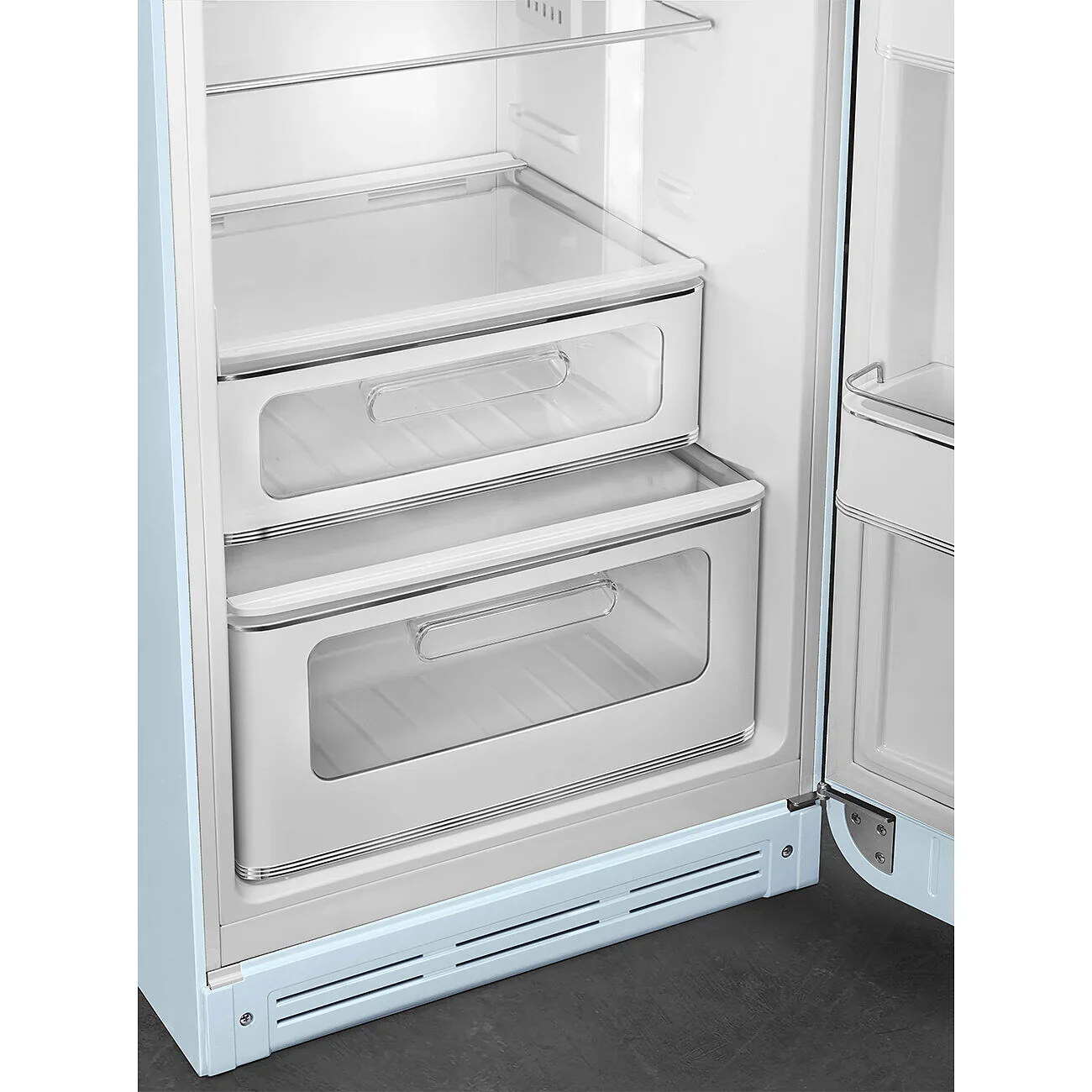 Smeg FAB30RPB6UK 50's Style Right Hand Hinge Retro Fridge Freezer - Image 5