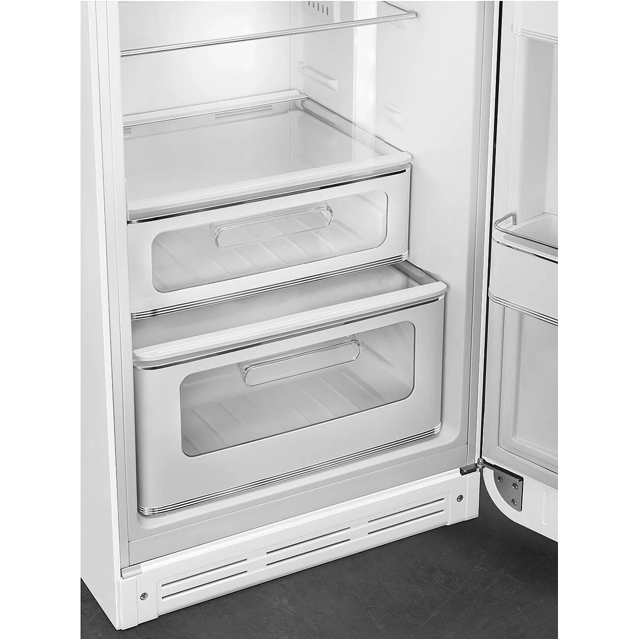 Smeg FAB30RWH6UK 50's Style Right Hand Hinge Retro Fridge Freezer - Image 5