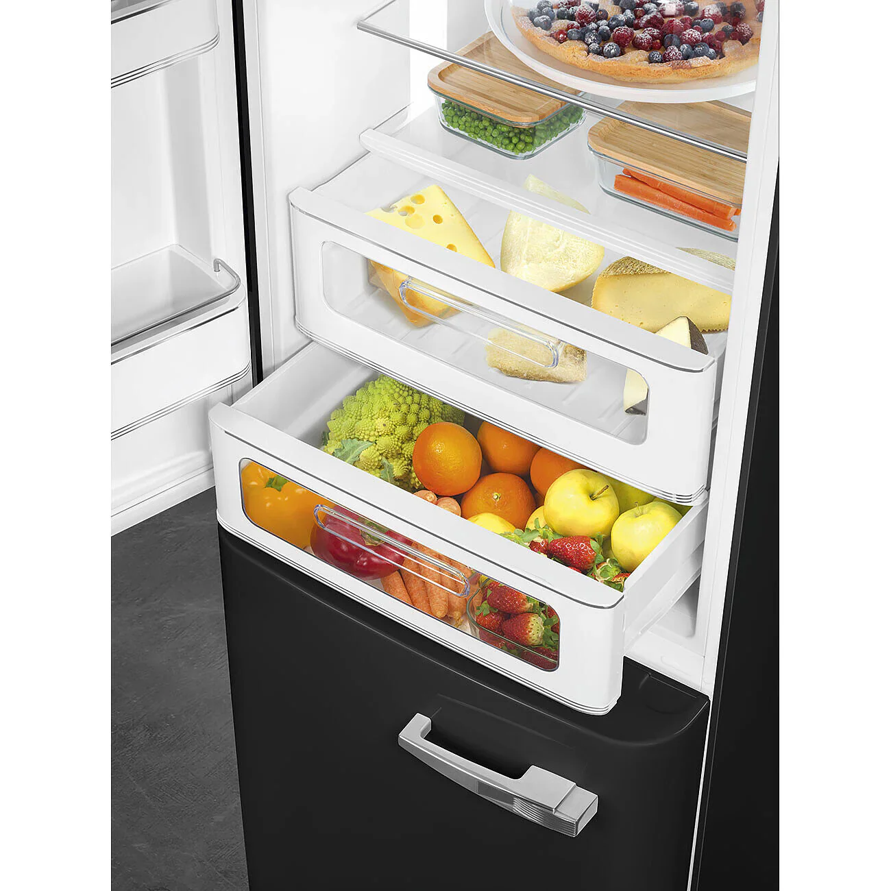 Smeg FAB32LBL6UK 50's Style Left Hand Hinge Retro Fridge Freezer - Image 4