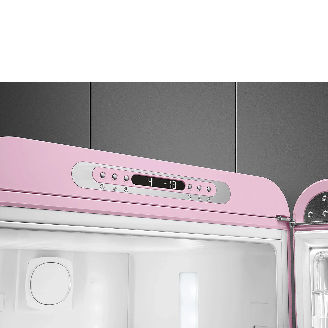 Smeg FAB32RPK6UK 50's Style Right Hand Hinge Retro Fridge Freezer - Image 6