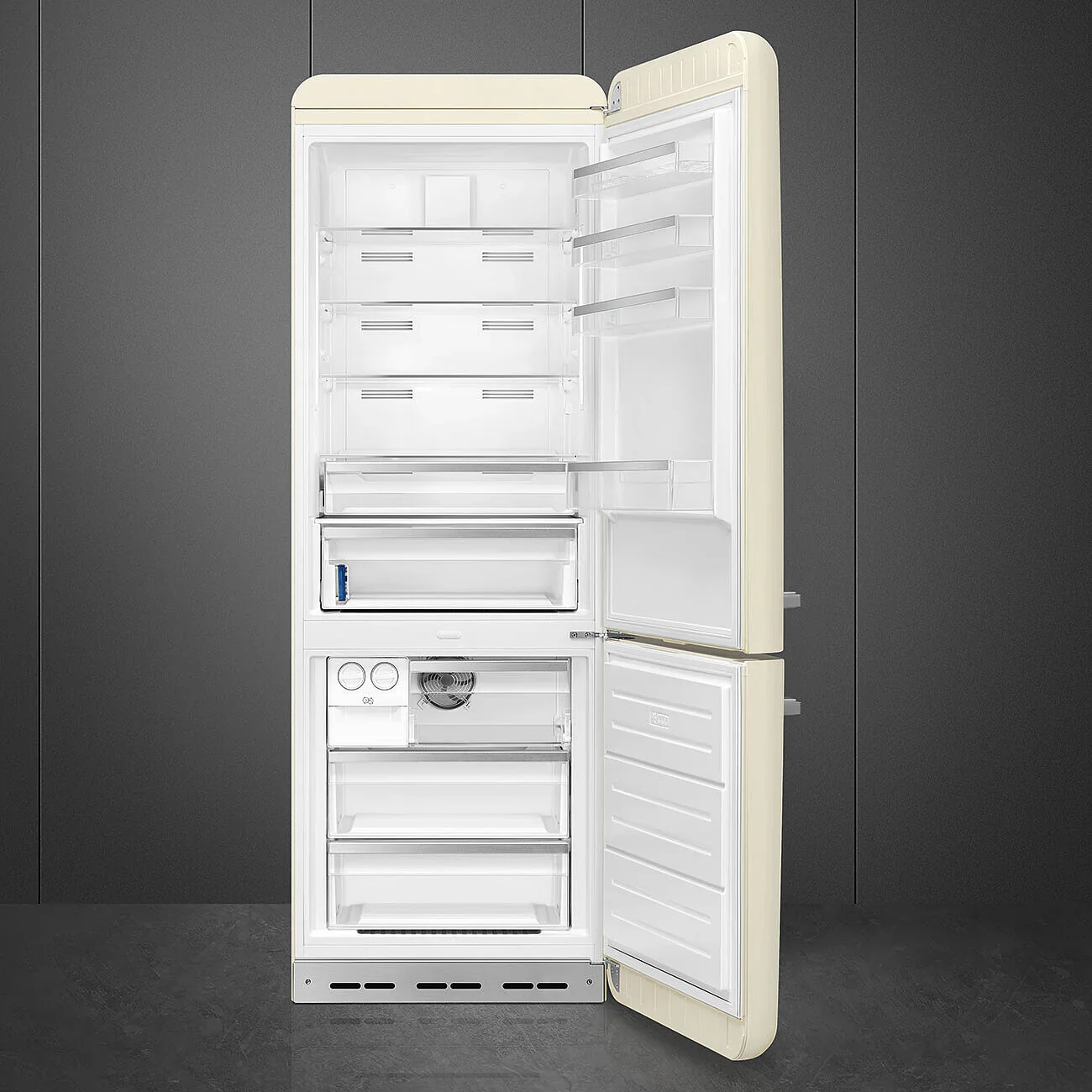 Smeg FAB38RCR6 50's Style Right Hand Hinge Retro Fridge Freezer - Image 2