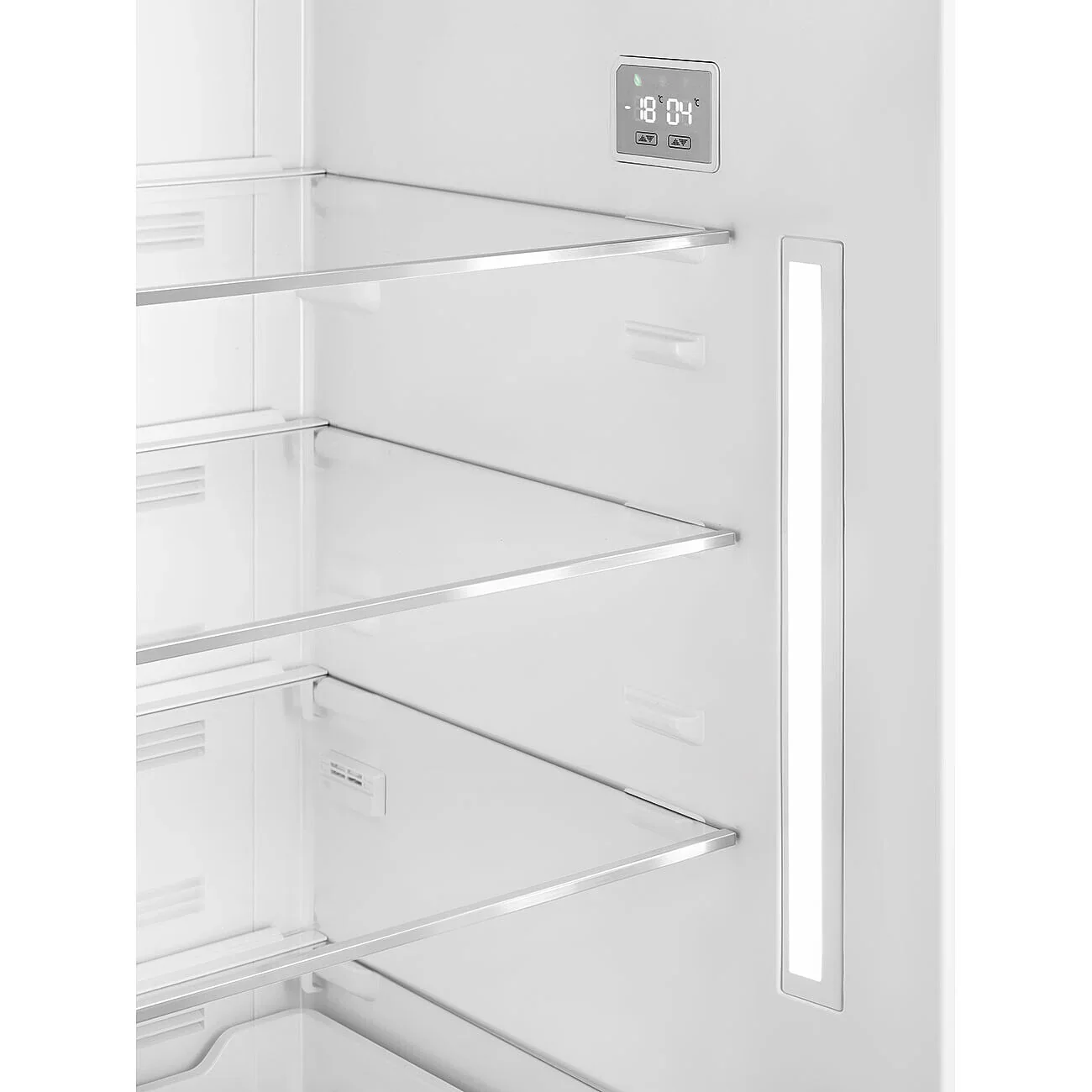 Smeg FAB38RWH6 50's Style Right Hand Hinge Retro Fridge Freezer - Image 3